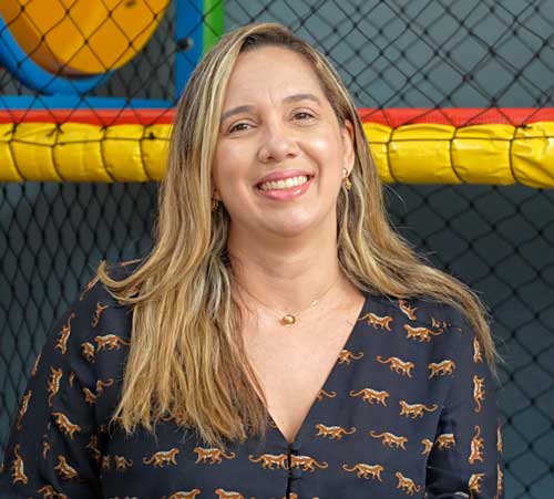 Suellen, Mãe do Gabriel do Colégio Vencer, no vídeo de depoimento